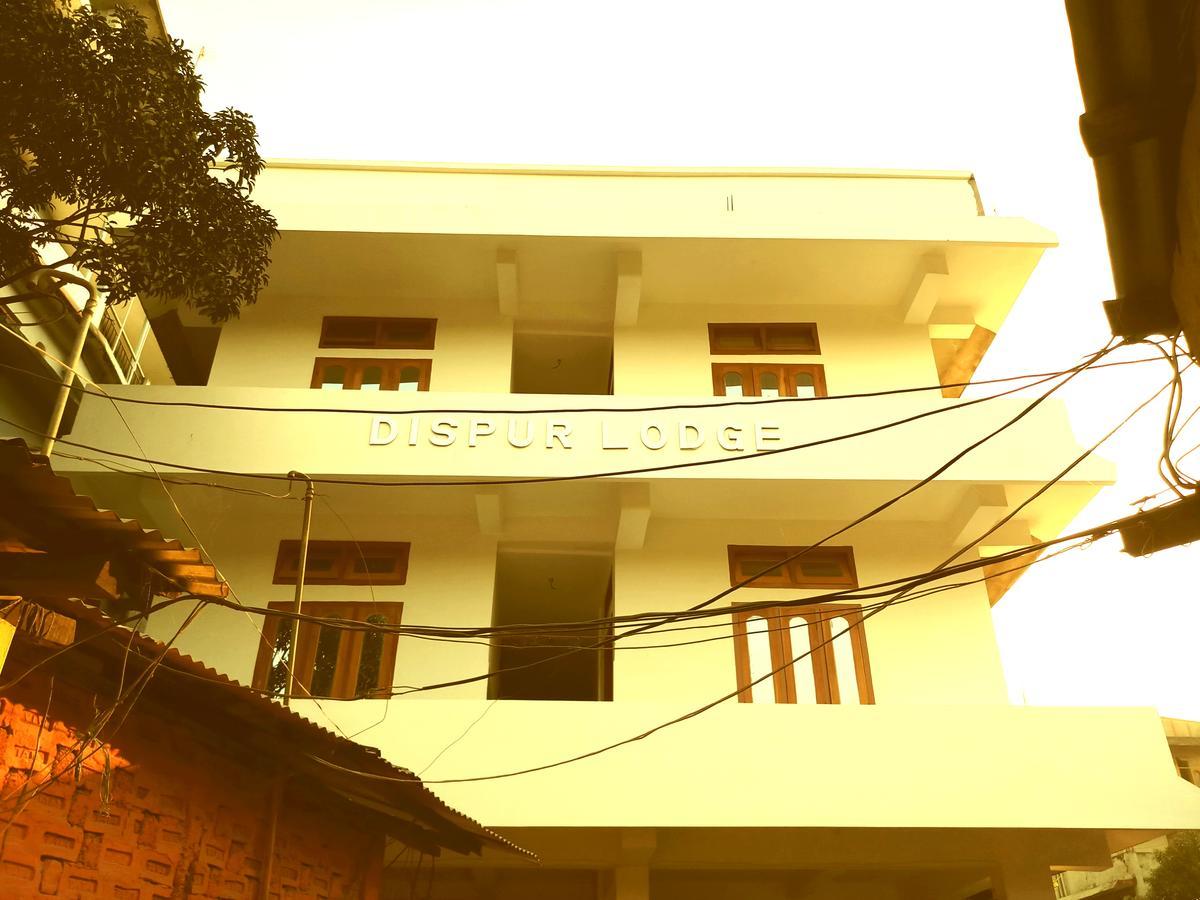 Dispur Lodge Guwahati Buitenkant foto